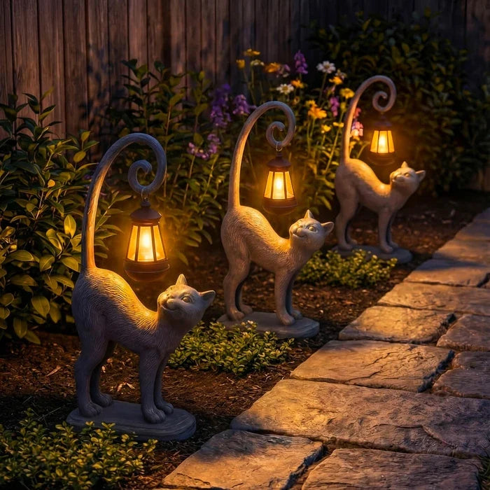Solar Cat Garden Ornament – Weatherproof Lantern Figure for Beds and Front Steps