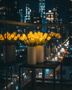 Light-Up Tulip Centerpiece – Artificial Flowers with a Soft Warm LED Glow